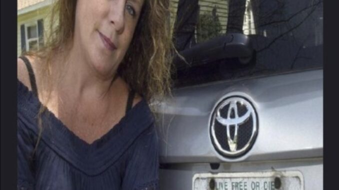 She’s had her license plate for 15 years, but now the state finds it “inappropriate.” 😮😮